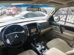 ميتسوبيشي باجيرو